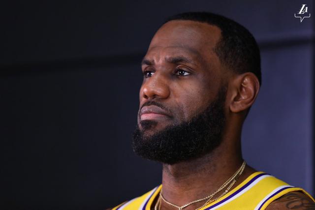 贝林厄姆数据下滑明显 从8球3助到0球2助
